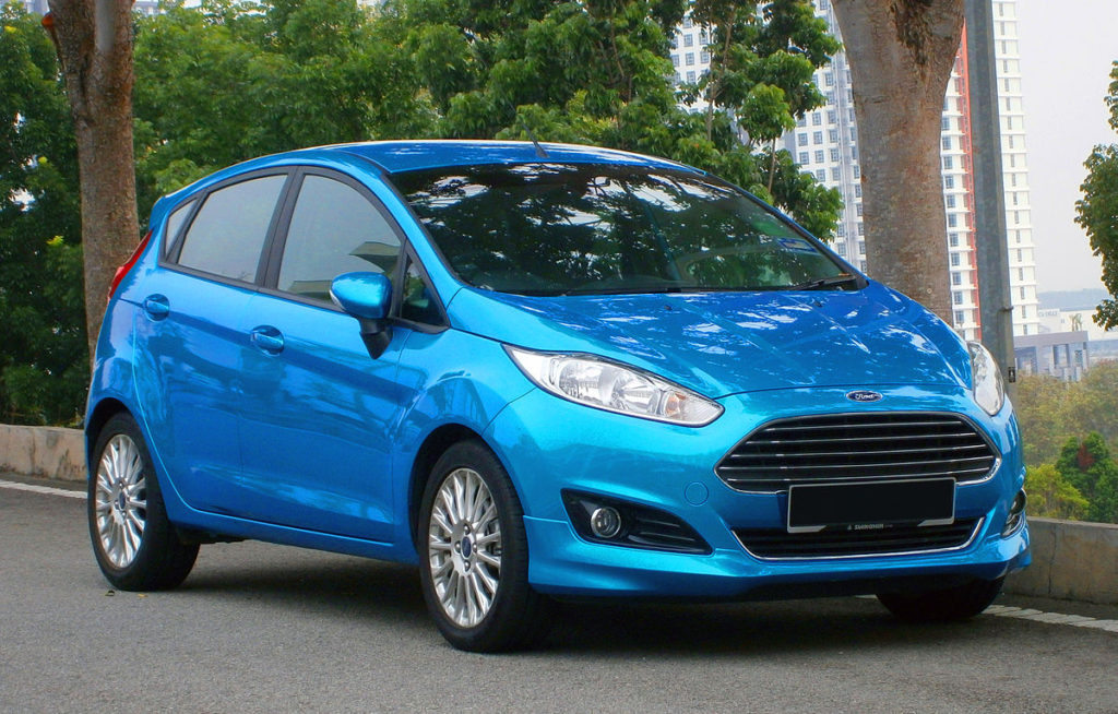 1200px-2014_Ford_Fiesta_1.5L_Sport_in_Cyberjaya,_Malaysia_(01)