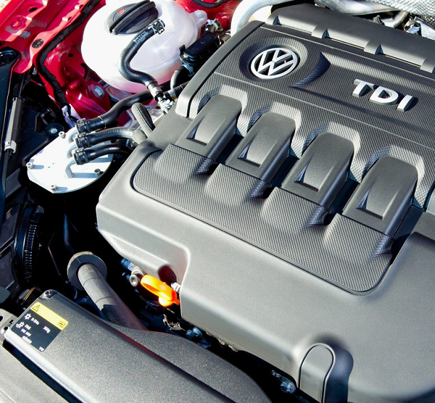 Рис. 1 Дизельный двигатель.